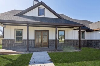 Building Photo - 1610 Newgulf Dr