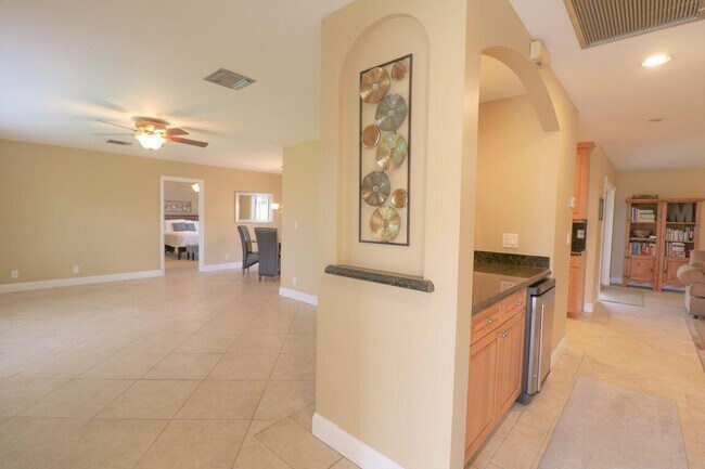 Foto del edificio - 73 Pine Hill Trail W