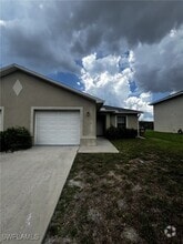 Building Photo - 3818 SW 16th Pl