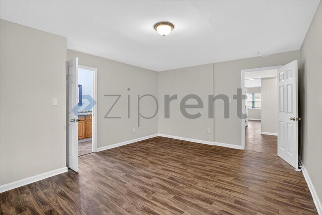 Foto del edificio - 3575 Oakvale Rd