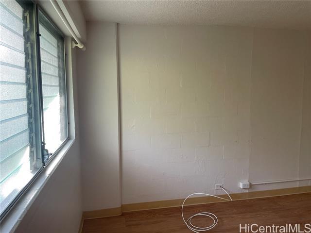 Building Photo - 1312 Alapai St