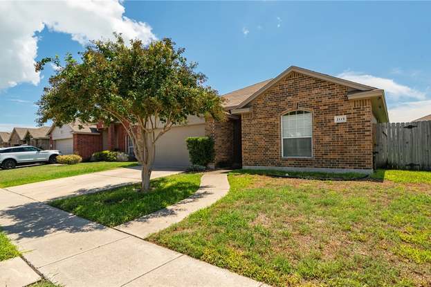 Foto del edificio - 2115 Tallow Dr