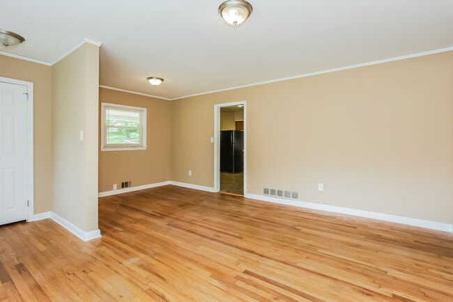 Building Photo - 2529 Graywall St