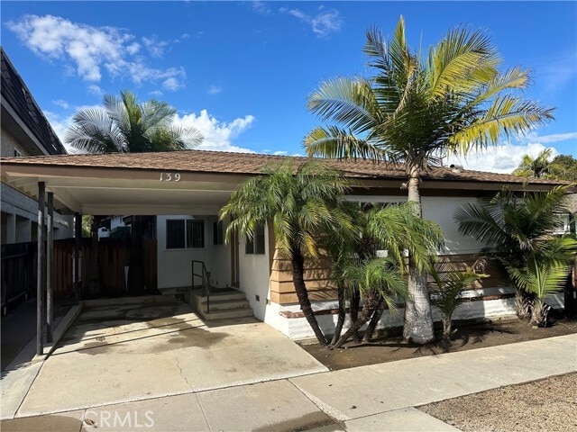 Foto principal - 139 10th St