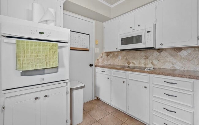 Foto del edificio - 2020 S Tipton Ave