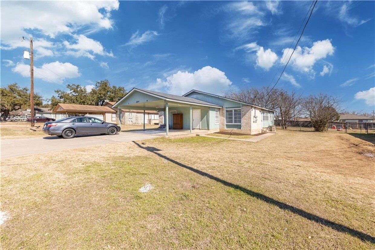 Foto principal - 2604 S Bagdad Rd