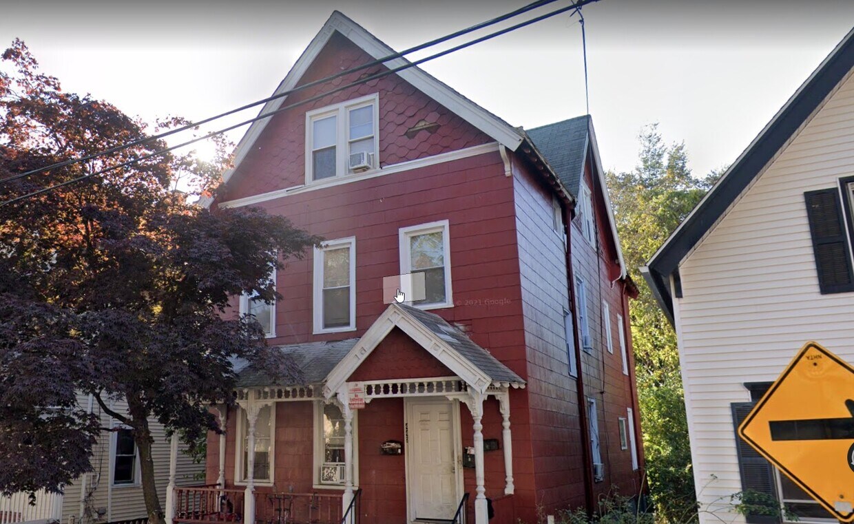 Primary Photo - 442 Poplar St