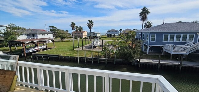 Foto del edificio - 1643 Railroad St