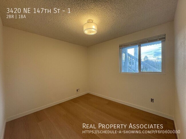 Foto del edificio - 3420 NE 147th St