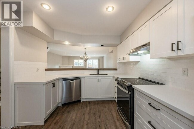 Building Photo - 3542 Fowler Ct