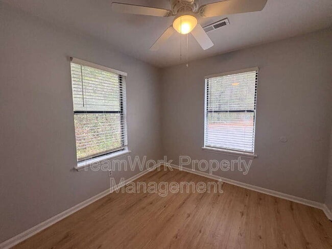 Building Photo - 121 Canvasback Dr