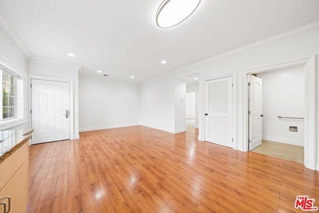 Building Photo - 14654 Gault St