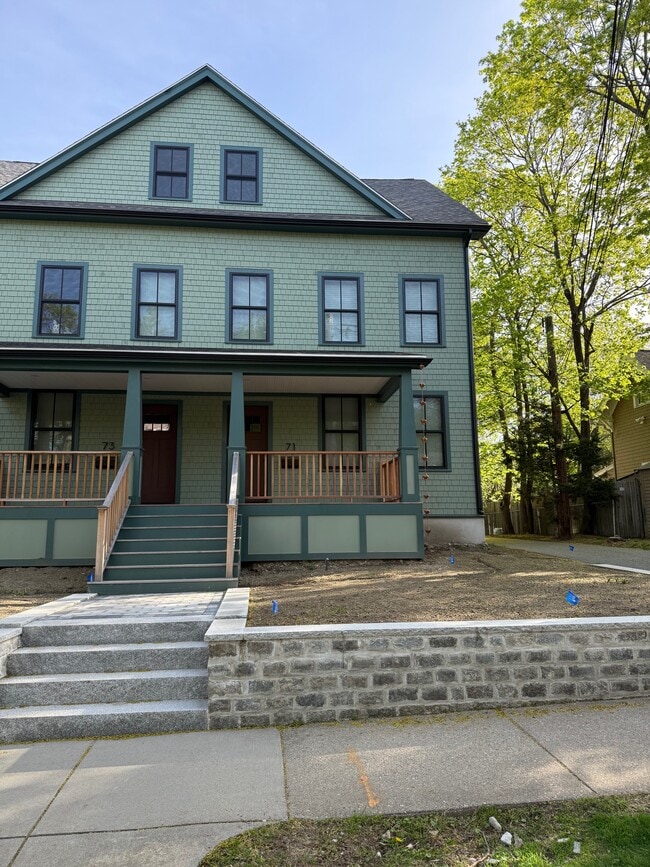 Photo - 71 W Pine St Townhome