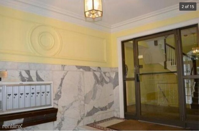 Foto del edificio - 2 br, 1 bath Condo - 30 Kinross Rd 6 Unit 6