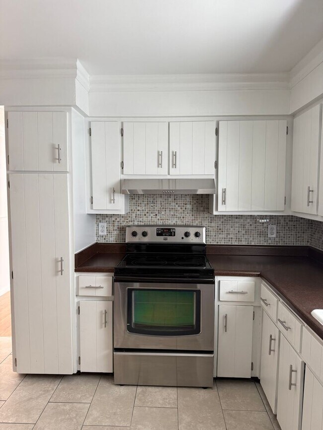 Building Photo - Beautiful Home in Valdosta, Ga!