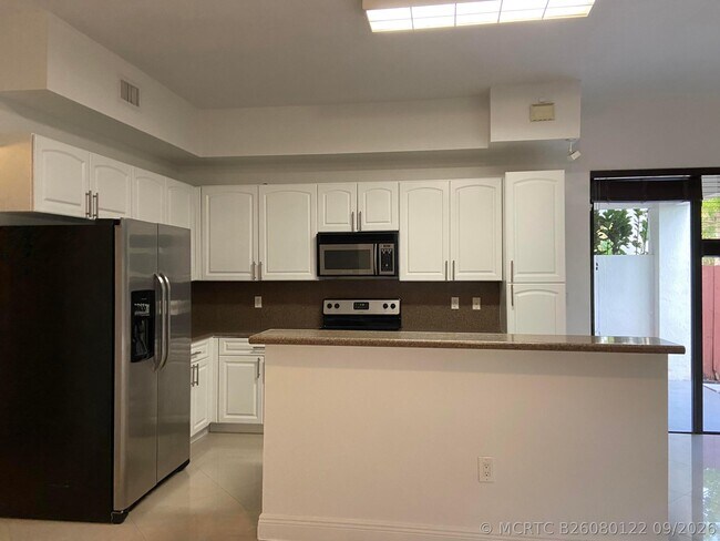 Foto del edificio - 8936 SW 228th Ln