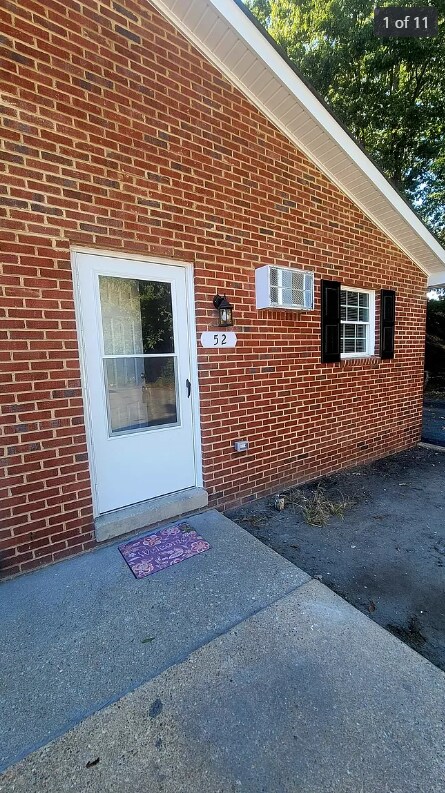 Foto principal - 6100 Strathmore Rd