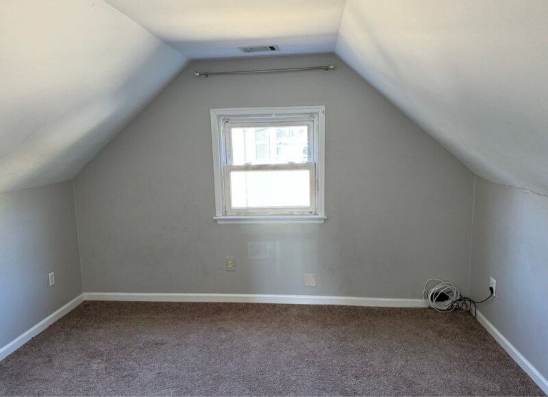 Foto principal - 330 Eaton Ave