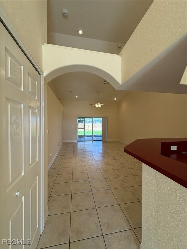 Foto del edificio - 4519 SW 7th Pl