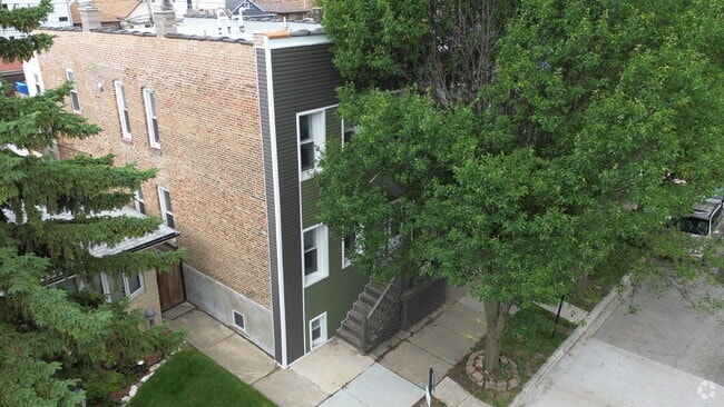 Building Photo - 3744 S Parnell Ave