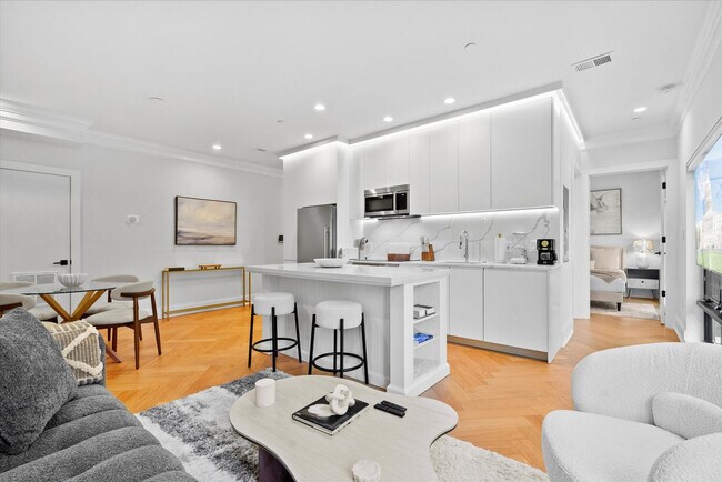 Foto del edificio - 2634 39th St NW