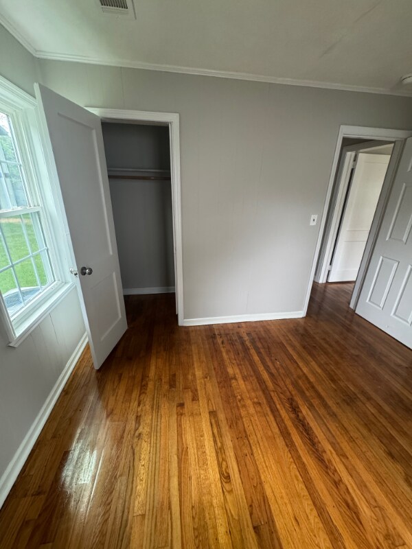 Foto del edificio - 2505 Hammond Ave