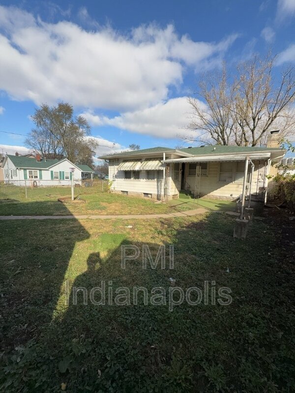 Foto del edificio - 2613 Louise St