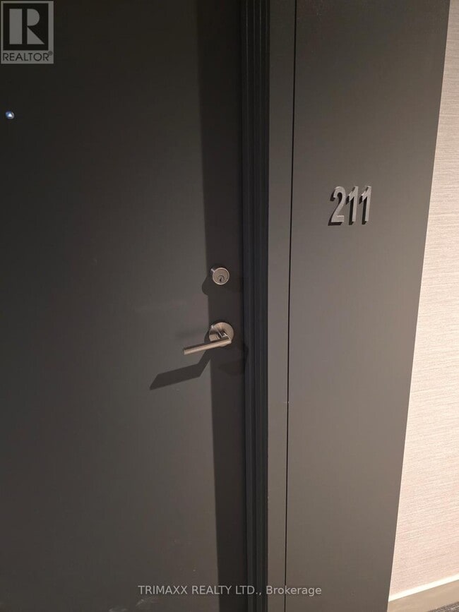 Building Photo - 3005 Pine Glen Rd