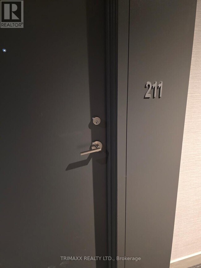 Photo du bâtiment - 3005 Pine Glen Rd