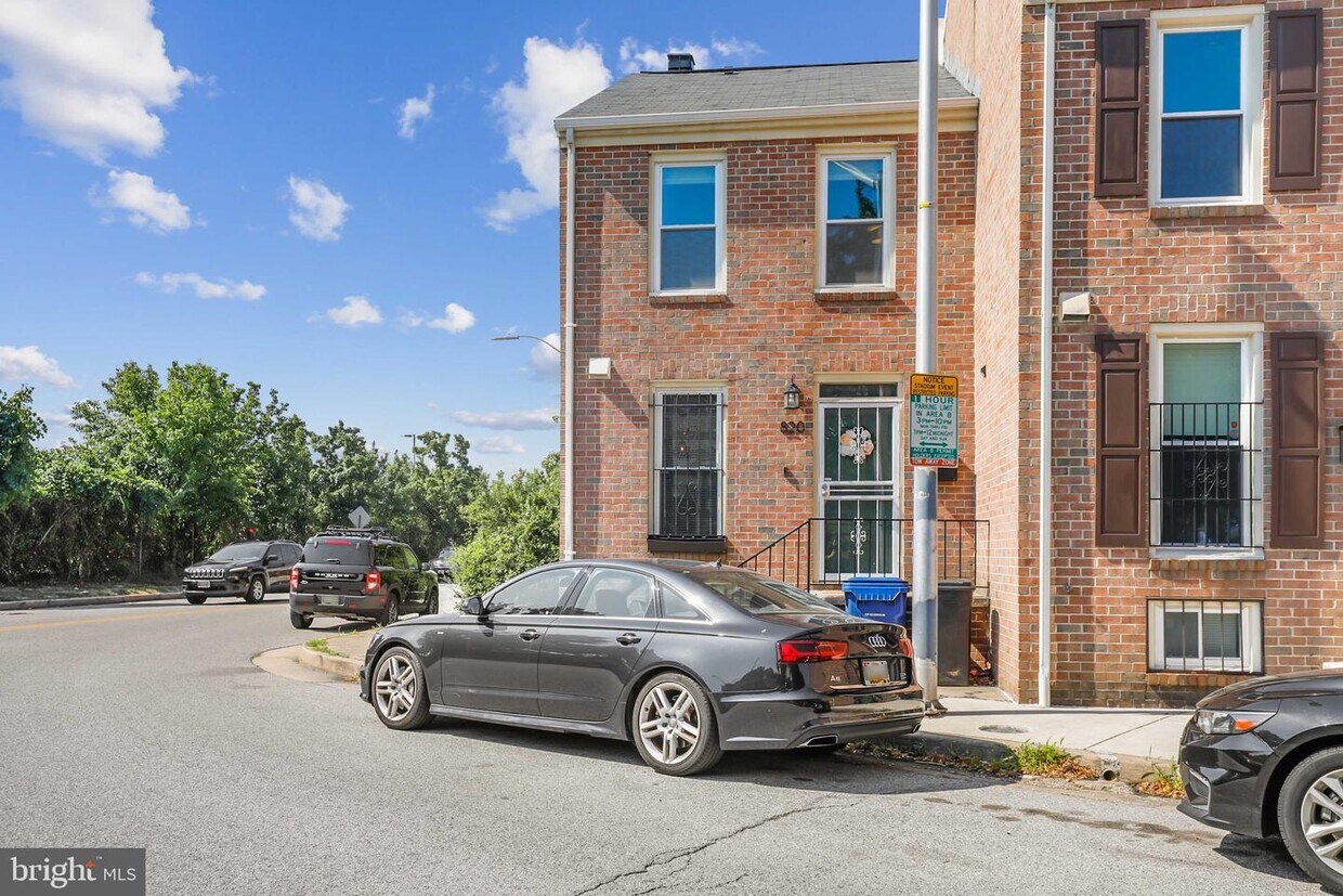 Foto principal - 820 S Paca St