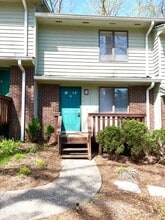 Building Photo - 8201 Terra Dr