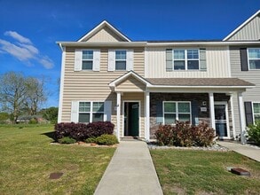 Building Photo - 410 Justice Farm Dr