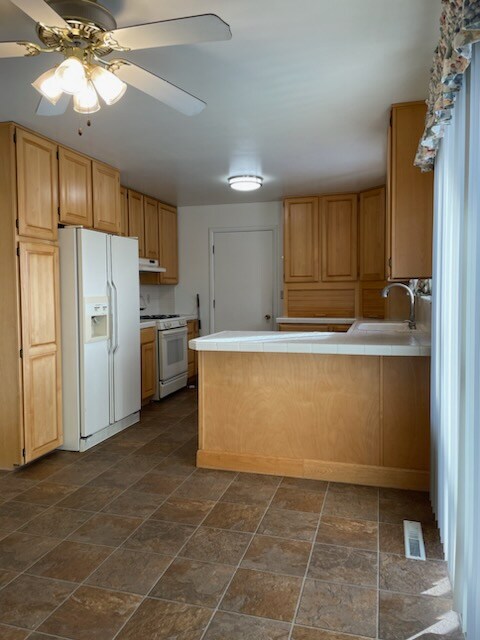 Building Photo - 7898 Da Vinci Dr