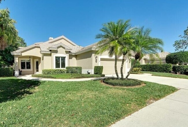 Foto del edificio - AVAILABLE May 1- 0CT 31ST .FURNISHED/SEASONAL.  3/2 POOL HOME IN ROSEDALE!