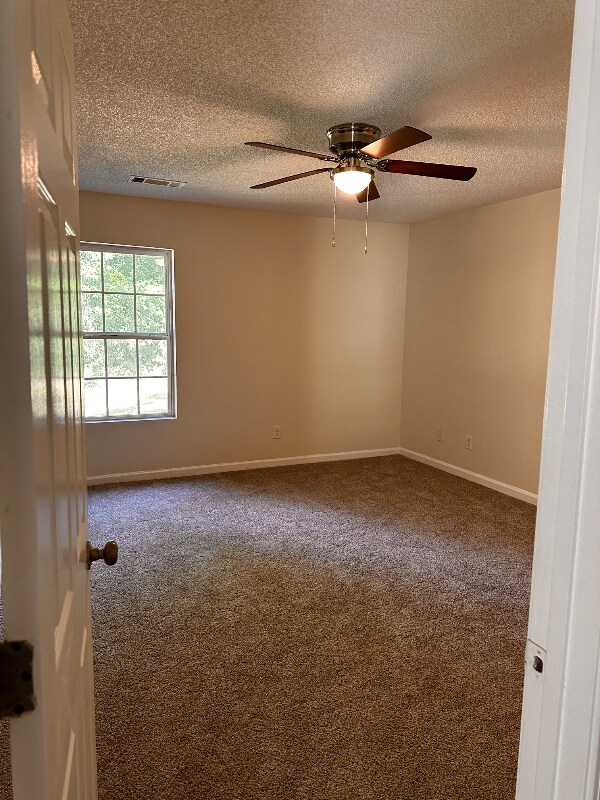 Building Photo - 4475 Perry Ave