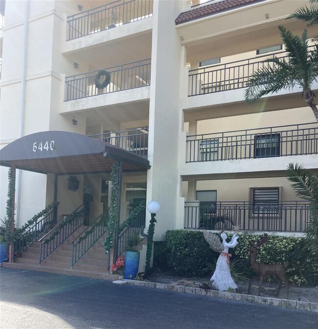 Foto del edificio - 6440 Mourning Dove Dr