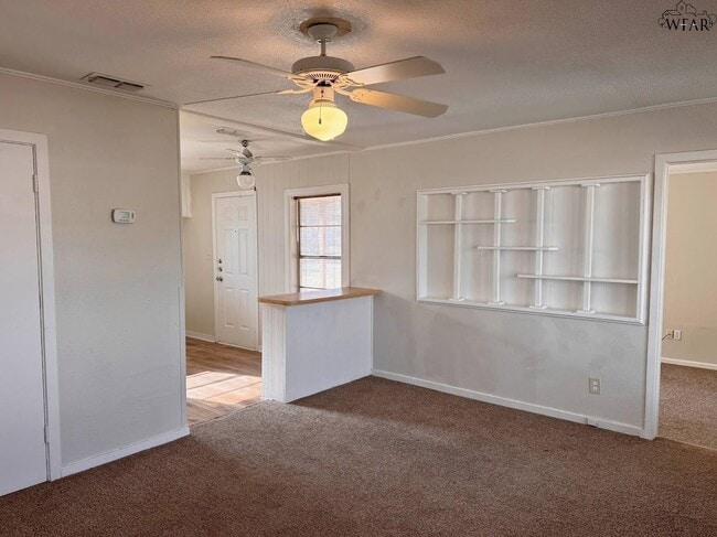 Building Photo - 2907 Moffett Ave