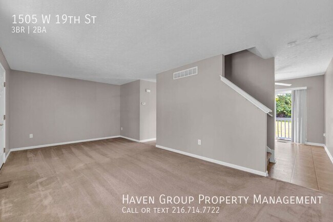 Building Photo - 1505 W 19th St