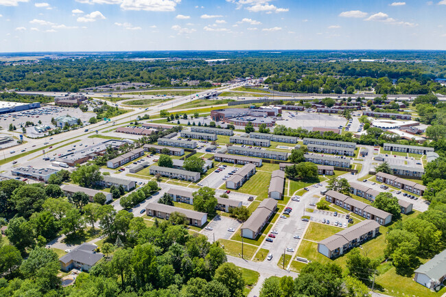 Building Photo - The Park at Greenhill