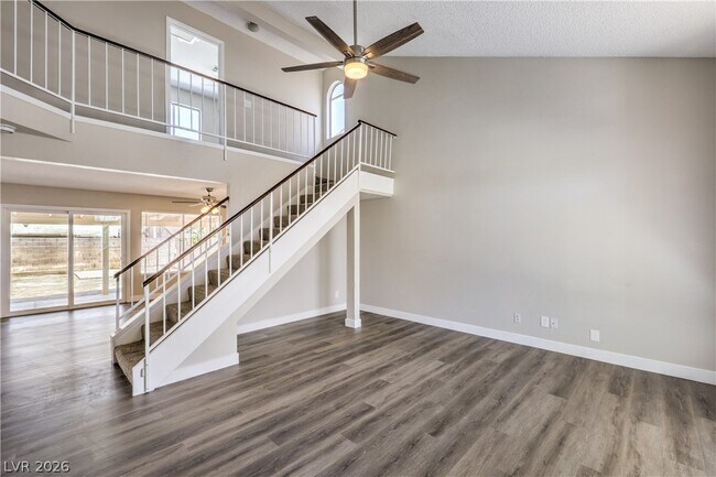 Foto del edificio - 8408 Dunphy Ct
