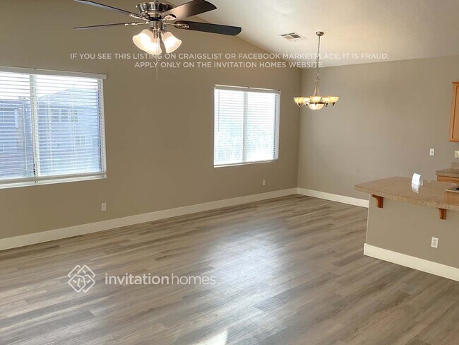 Building Photo - 9113 Blue Raven Ave