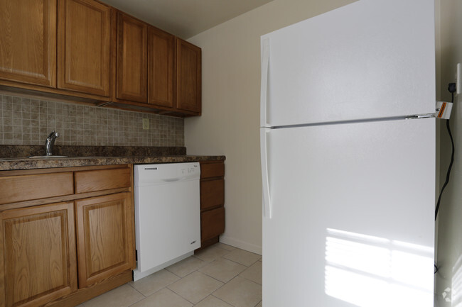 Interior Photo - Locust Grove Apartments