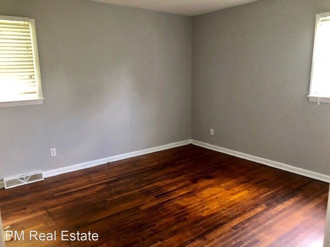 Building Photo - 3 br, 1.5 bath House - 1104 Amity Drive