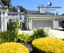 Building Photo - 325 Northwood Cmns