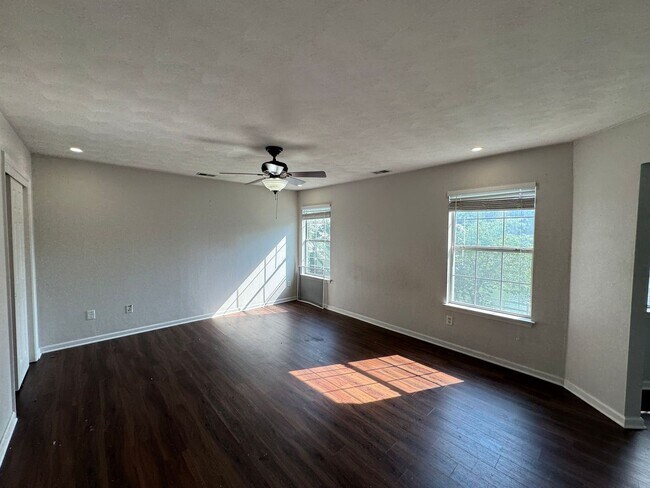 Building Photo - Welcome to this spacious home in sought af...