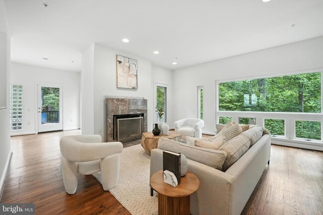 Photo - 6702 Oregon Ave NW House