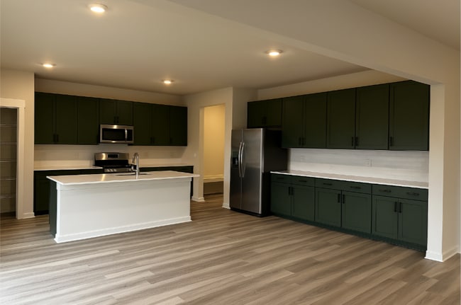 Building Photo - 506 Lyness Dr