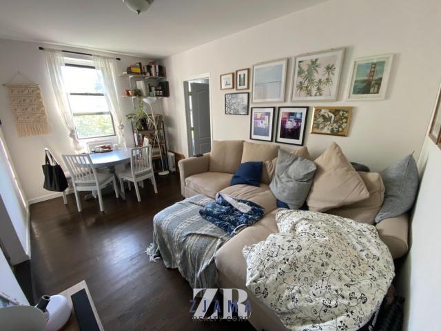 Foto principal - 2 bedroom in BROOKLYN NY 11217