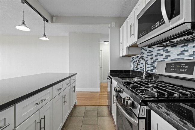 Building Photo - 151 Tremont St