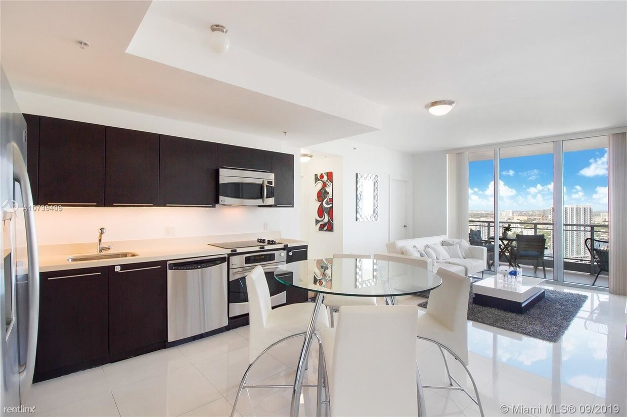 2 br, 2 bath - IVY CONDO - 2 br, 2 bath  - IVY CONDO